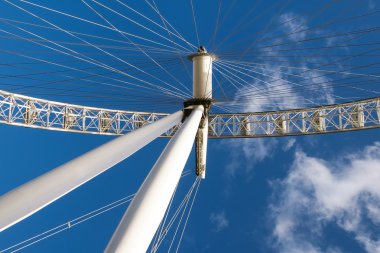 Londra - Aralık 9: 9 Aralık 2015 tarihinde Londra'da London Eye görünümünü