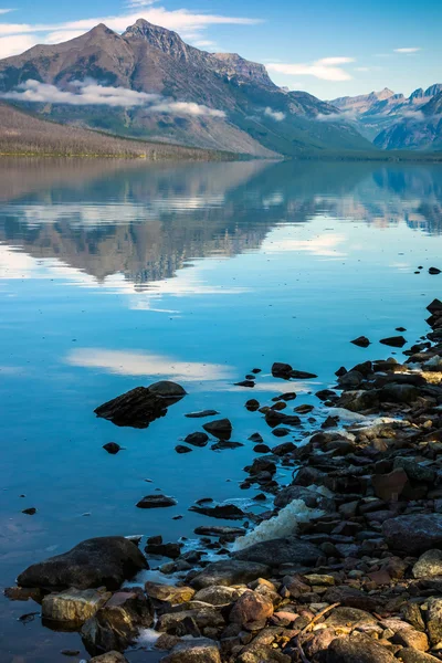 Pohled na jezero Mcdonald — Stock fotografie