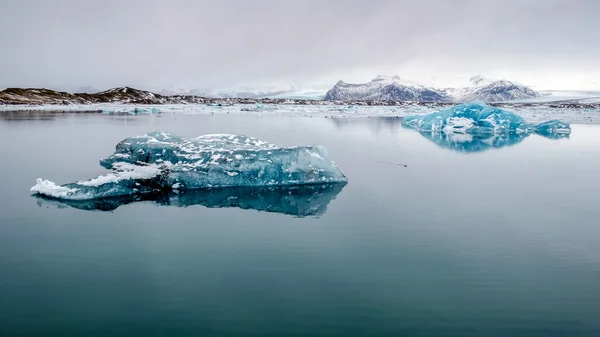 Vista da Lagoa de Gelo Jokulsarlon — Fotografia de Stock