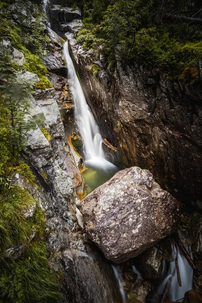 Huge Waterfall Cold Creek High Tatras Slovakia — Stock Photo, Image