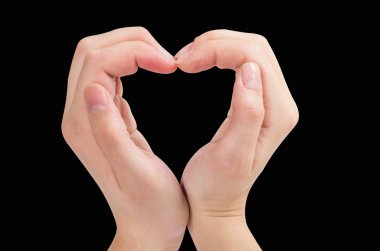 iki el bir kalp şeklindebir