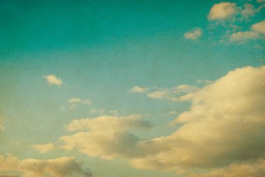 retro bulutlu gökyüzü