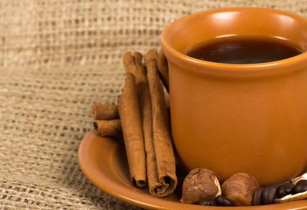 Coffee cup with cinnamon — Stock Photo, Image