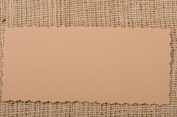 自然の黄麻布の古い紙のタグ — ストック写真