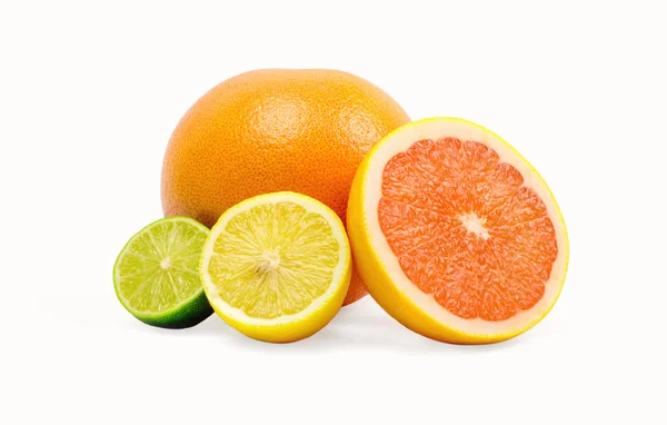 Limette, Zitrone und Orange isoliert auf Weiß — Stockfoto