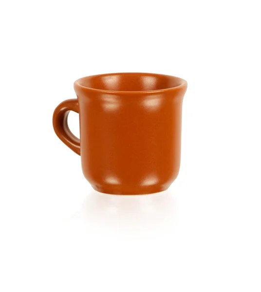 Braune Tasse auf dem weißen — Stockfoto