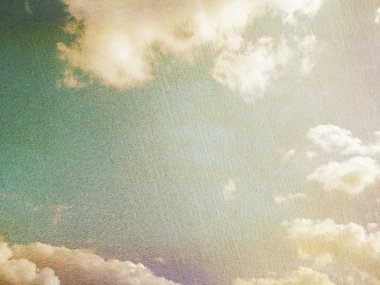 Bulutlu gökyüzünün retro resmi