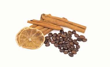 kahve çekirdekleri, tarçın ve limon