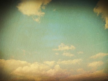 retro bulutlu gökyüzü