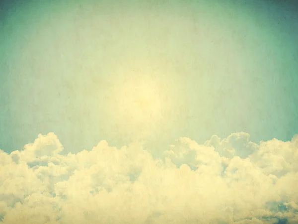 Vintage blå himmel med moln — Stockfoto