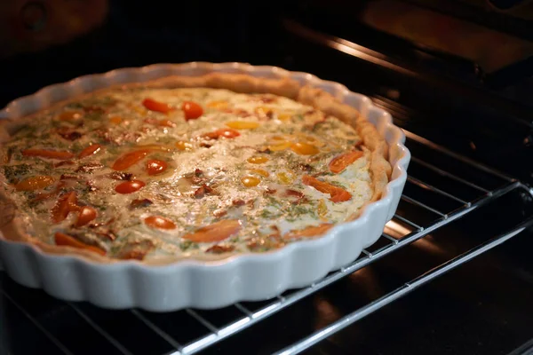 Quiche Lauren Four Dans Plat Allant Four — Photo