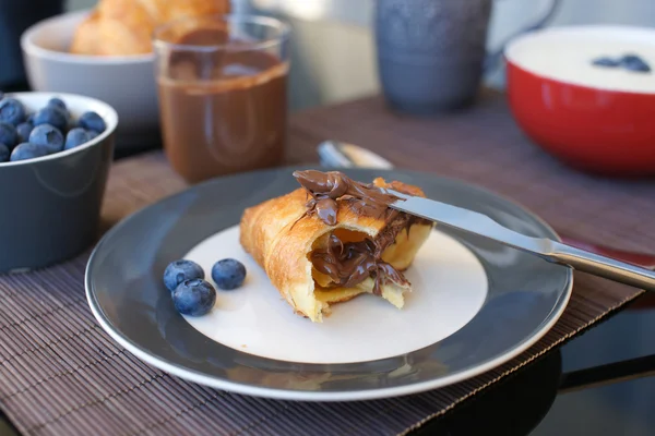 Breakfast on the table — Stock Photo, Image