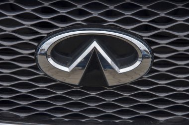Infiniti logosu