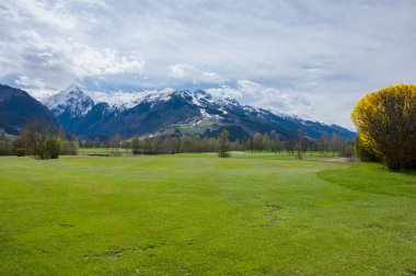 Dağları'nda Golf Sahası