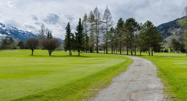 Dağları'nda Golf Sahası