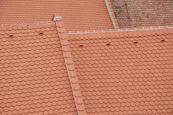 Closeuf of roof orange shingles — Stock Photo, Image