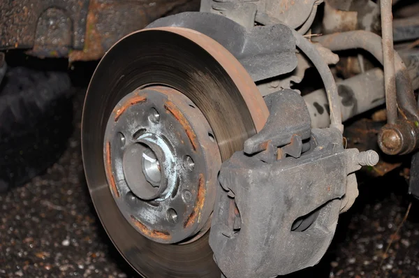 Changing car wheel — Stock Photo, Image