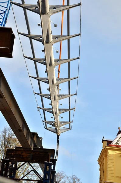 Building a bridge — Stock Photo, Image