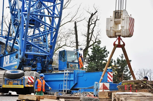 Costruire un ponte — Foto Stock