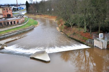 Weir Nehri üzerinde