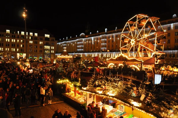 Mercados de Natal em Dresden — Fotografia de Stock