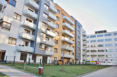 yaşamak için bina
