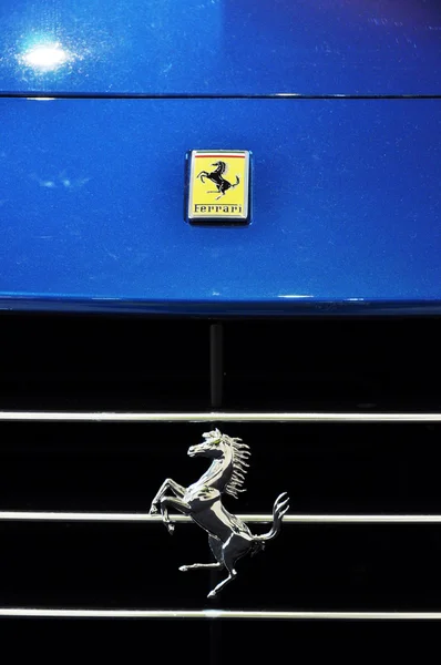 Logo von ferrari — Stockfoto