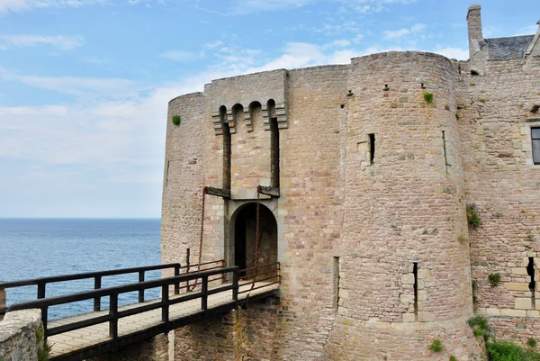Castillo por mar — Foto de Stock