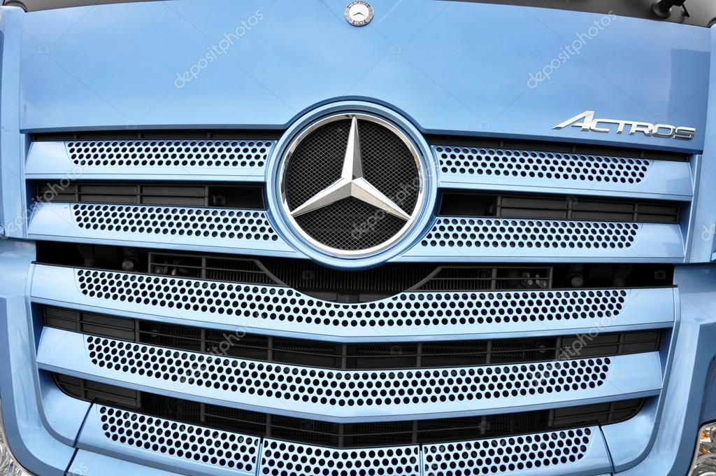 PRAGUE THE CZECH REP NOVEMBER 14 2015 Luxury car Mercedes-Benz