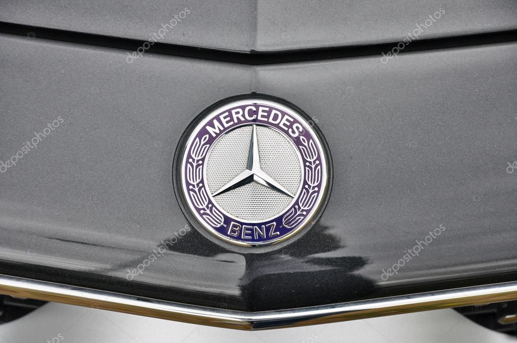 PRAGUE THE CZECH REPUBLIC NOVEMBER 14 2015 Luxury car Mercedes Benz