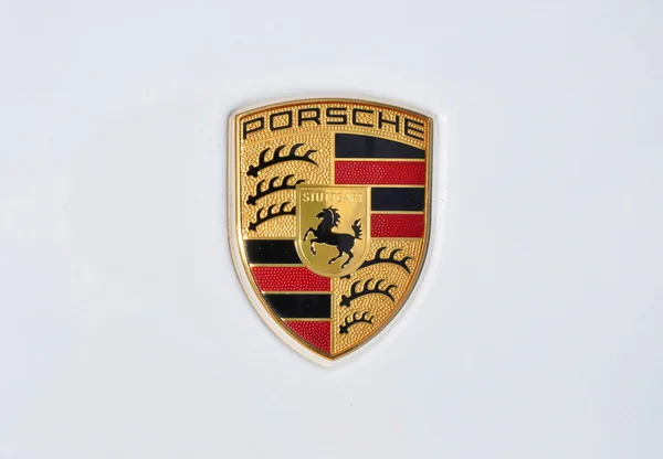 Логотип Porsche — стоковое фото