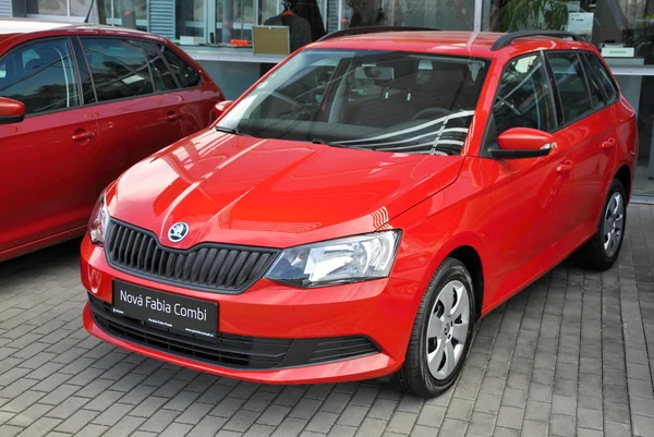 Brand new Skoda Fabia Combi — стокове фото