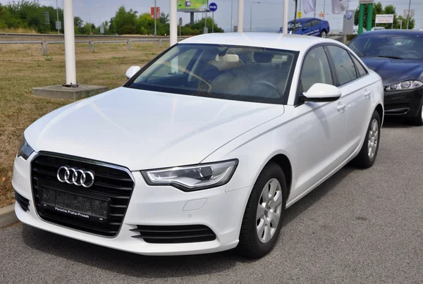 White Audi A6 — Stock Photo, Image