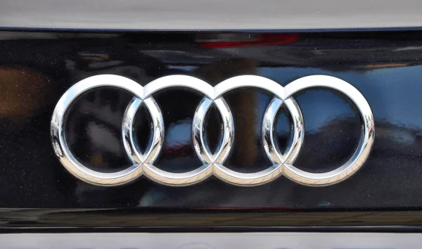 Логотип Audi — стоковое фото