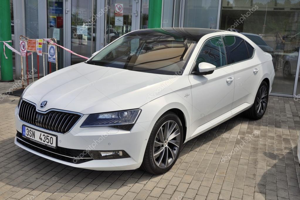 PRAGUE, THE CZECH REPUBLIC, 02.08.2015 -New Skoda Superb parking in front of Car Store Skoda in Prague