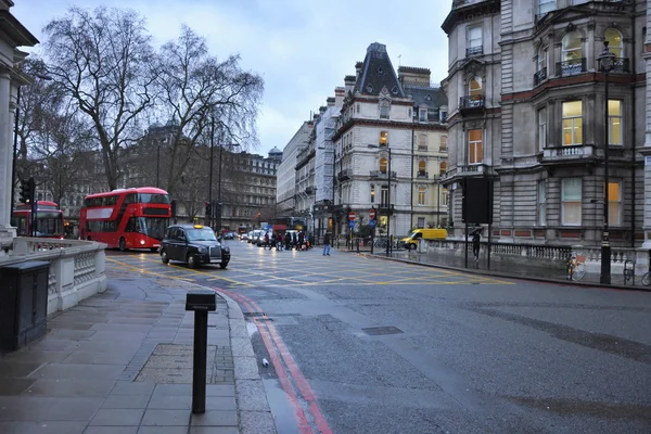 London traffic in streets — Stock Photo, Image