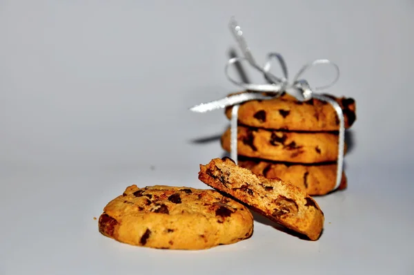 Chocolate cookies on background — Stock Photo, Image