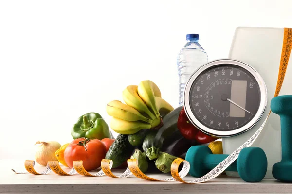 Comida Saludable Fondo Deportivo Sobre Una Mesa Madera Blanca Con — Foto de Stock