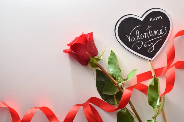 Conceptuele Achtergrond Van Valentijnsdag Viering Met Poster Met Tekst Gelukkige — Stockfoto