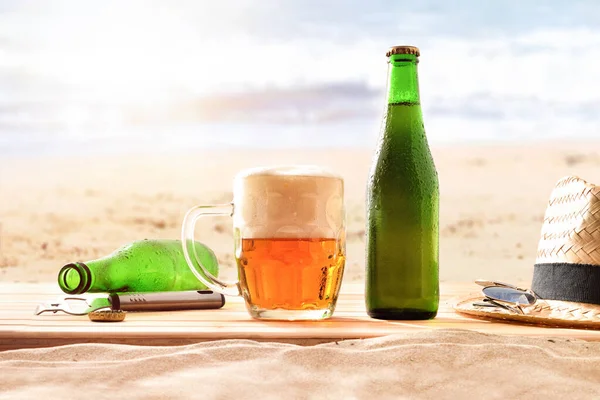 Bottle Mug Fresh Beer Sand Beach Front View Detail — Stock Photo, Image