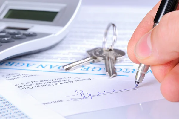 Calculato tuşlarıyla teslimini için ipotek sözleşme imzalama