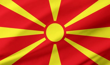 Kuzey Makedonya bayrağının arka plan ayrıntıları, el sallayan kumaş dokusuyla tüm çerçeveyi işgal ediyor.
