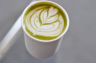 Yeşil çay ya da kibrit yeşil çay, yeşil çay.