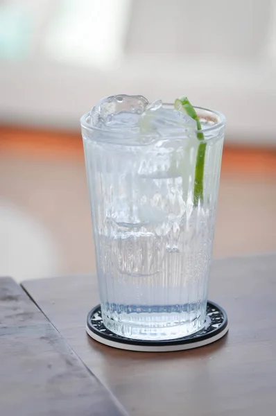 lemon soda or tonic, soda or cocktail or Italian soda