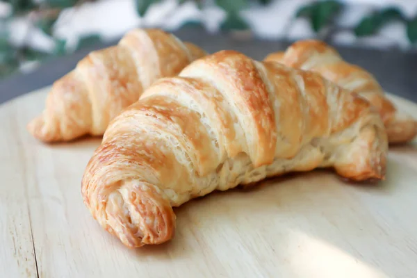 Croissant Croissant Francês Pão Francês Para Servir — Fotografia de Stock