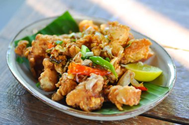 Kızarmış domuz eti, kızarmış domuz ya da kızarmış domuz eti.