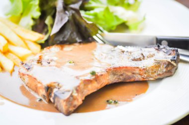 domuz eti biftek, biftek