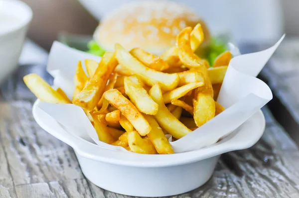 Patates kızartması.