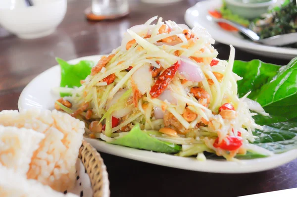 Salada de manga e mamão — Fotografia de Stock