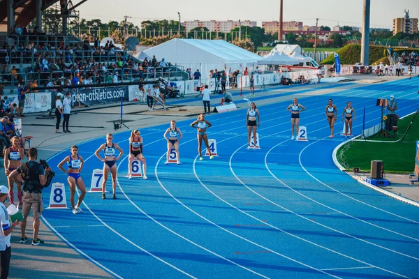 Samorin Eslovacia Junio 2021 Pista Campo Carrera Profesional Atleta Femenina —  Fotos de Stock